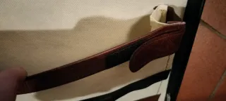 Ventiquattrore nero e marrone