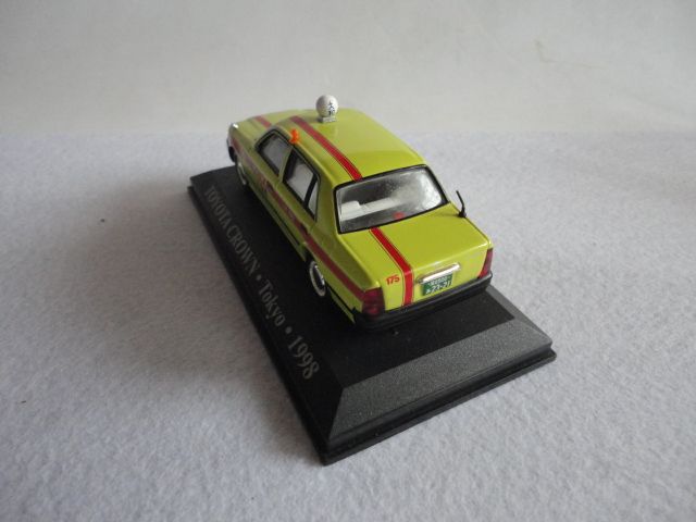 Taxi Toyota Crown Tokyo 1998 1/43