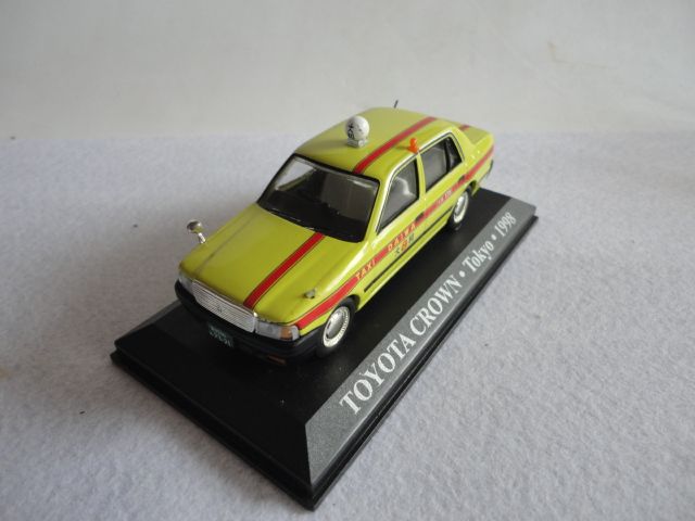 Taxi Toyota Crown Tokyo 1998 1/43