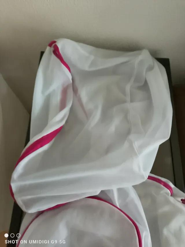 Set de 3 bolsas para lavado prendas delicadas.