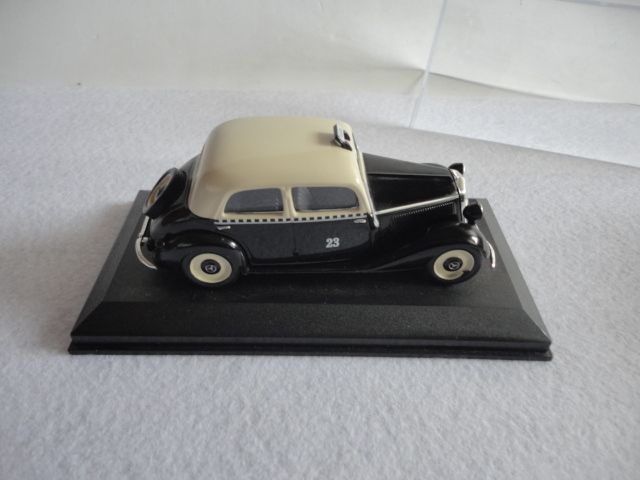 Taxi Mercedes 170V Berlín 1952 1:43