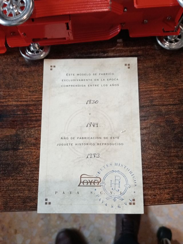 Autobús Paya 1806 con caja y certificado