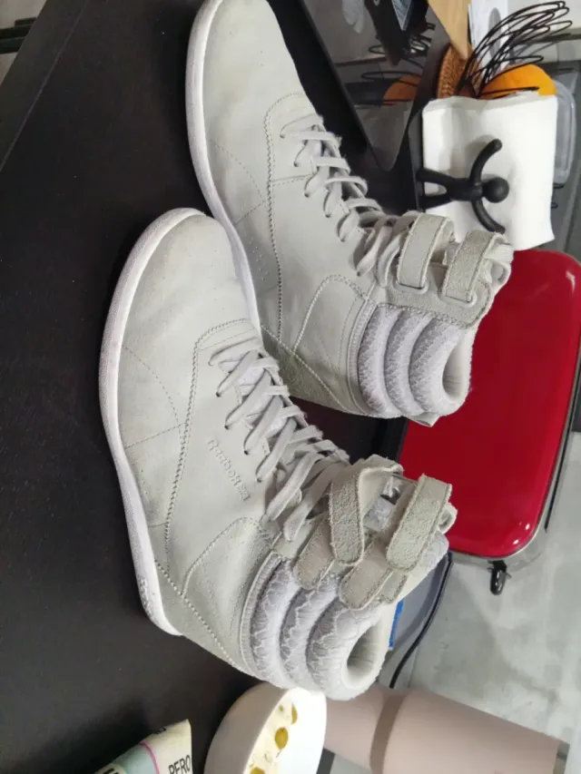 Reebok Mujer Gris/Blanco