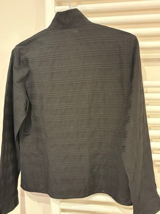 Camisa cuello mao mujer negra