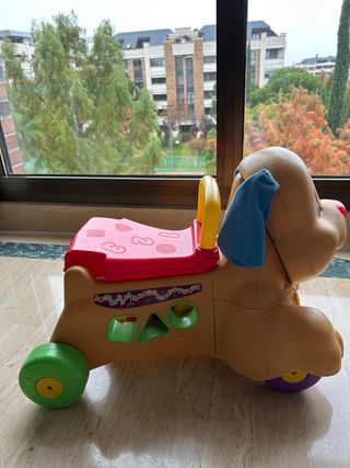 Perrito Correpasillos Fisher Price