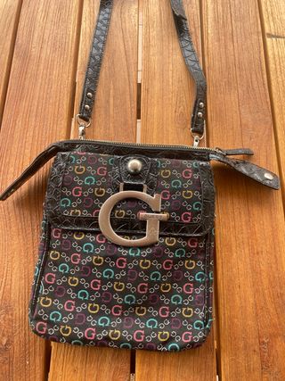 Cartera Guess multicolor