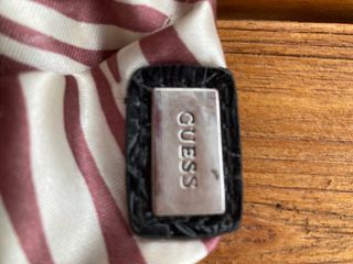 Cartera Guess multicolor