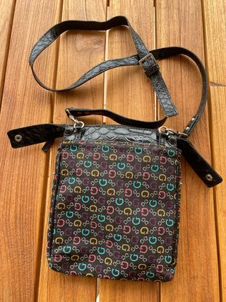 Cartera Guess multicolor