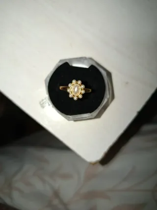 Anillo oro con perlas
