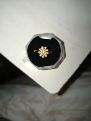 Anillo oro con perlas