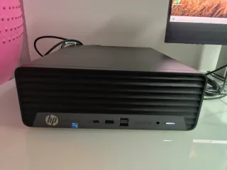 Ordenador HP Pro SFF 400 G9 + Monitor E24mv