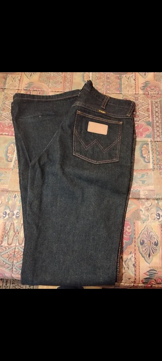 Vaqueros Wrangler Caballero Azul