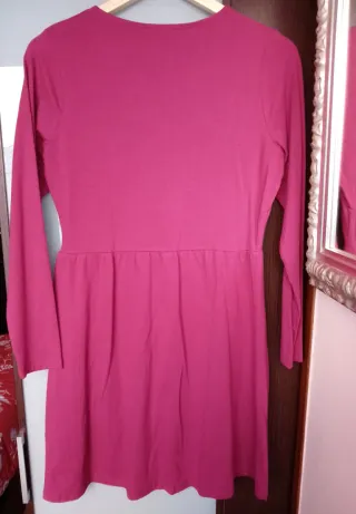 Vestido fucsia cruzado manga larga