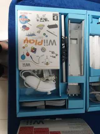 Consola Nintendo Wii Blanca con Caja y Juegos