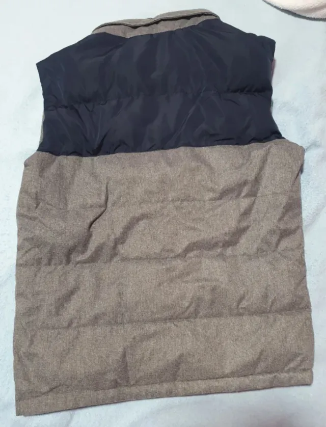 Chaleco Álvaro Moreno Negro y Marrón