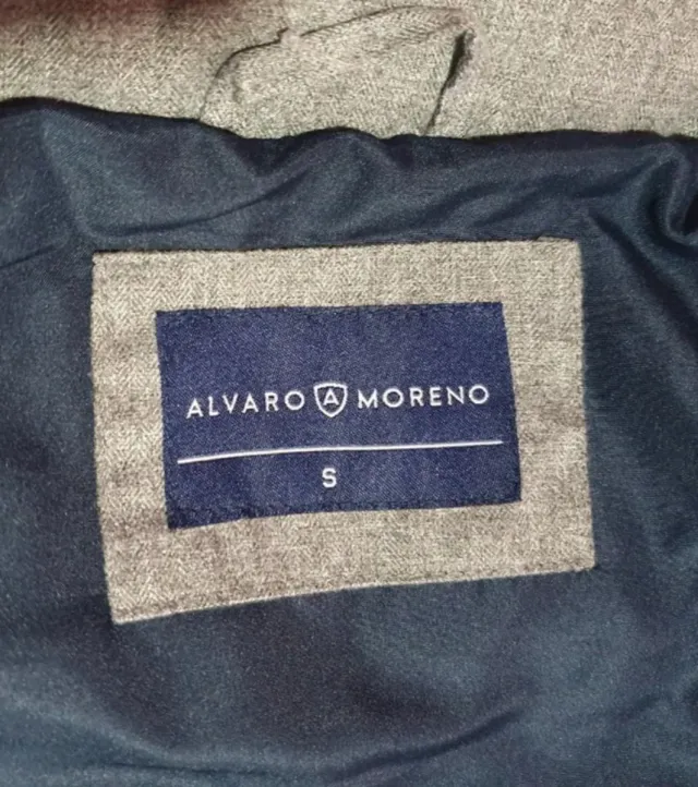 Chaleco Álvaro Moreno Negro y Marrón