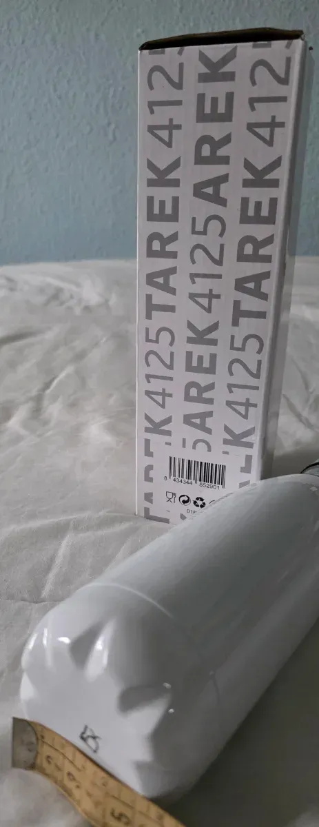 2 Termos blanco Tarek 4125 4,99 cada uno