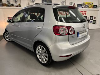 Volkswagen Golf Plus 1.6 TDi Sport 105 c.v