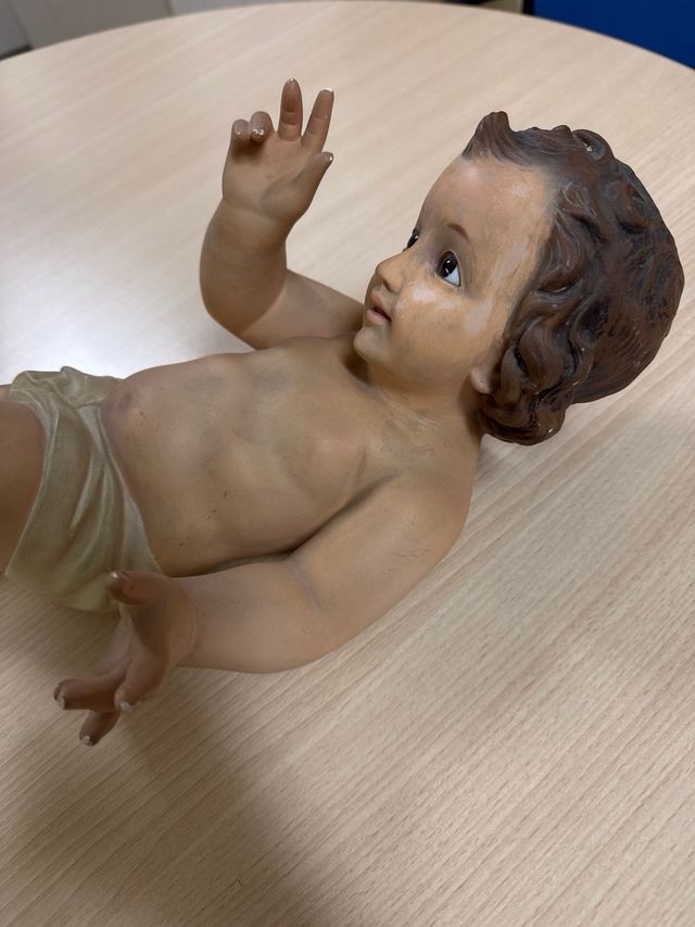 Niño Jesús figura decorativa
