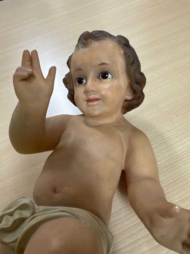 Niño Jesús figura decorativa