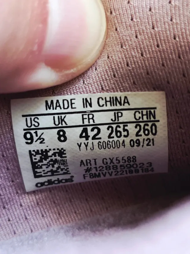 Adidas Ultraboost 22 Moradas n42 como nuevas