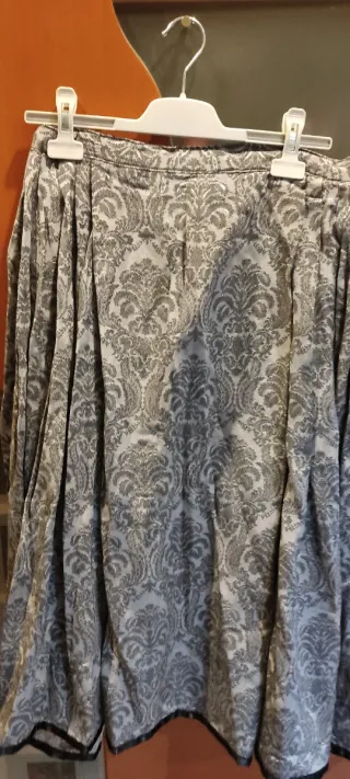 Falda Baturra Hecha a Mano