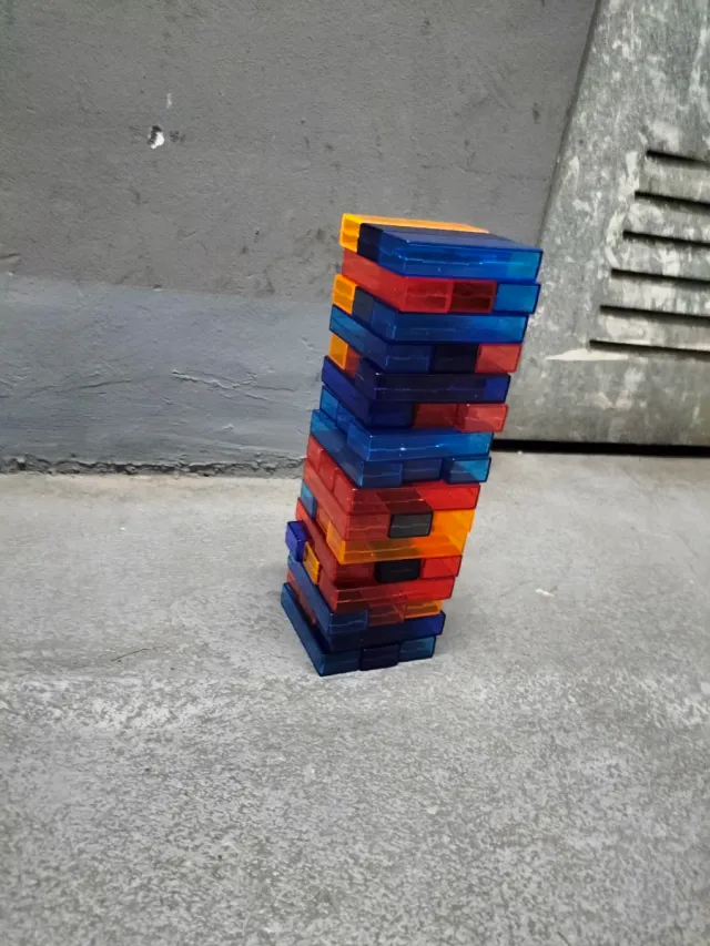 Juego de Jenga de colores