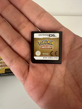 Box Pokemon Oro Heart Gold DS + Pokéwalker