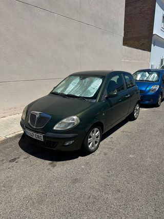 Lancia Ypsilon 2004