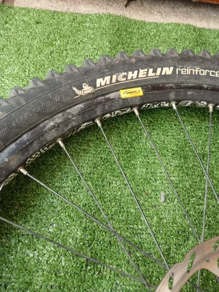 Rueda Bicicleta Descenso Michelin 26 pulgadas