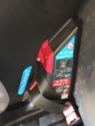 Silla coche bebé sin Isofix