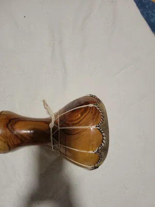 Bongo de madera y piel de cabra