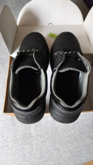 Zapatos de seguridad negros