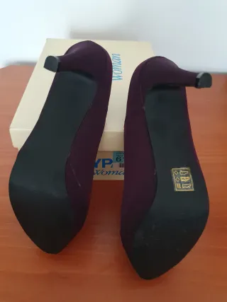 Zapatos de tacón Marypaz berenjena