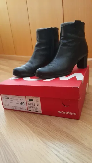 Botines Wonders Negros Talla 40