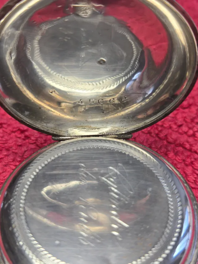 Reloj de bolsillo de plata