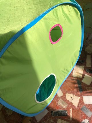 Tienda , túnel de Ikea y parque