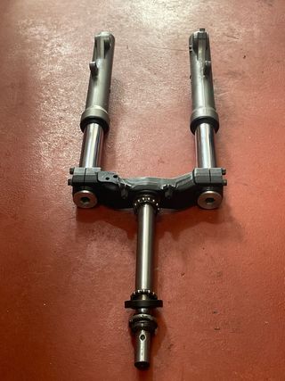 Horquilla Suzuki Burgman 250 2007