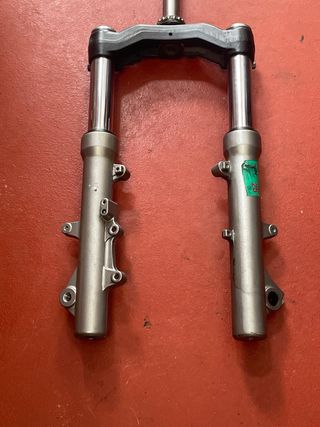 Horquilla Suzuki Burgman 250 2007