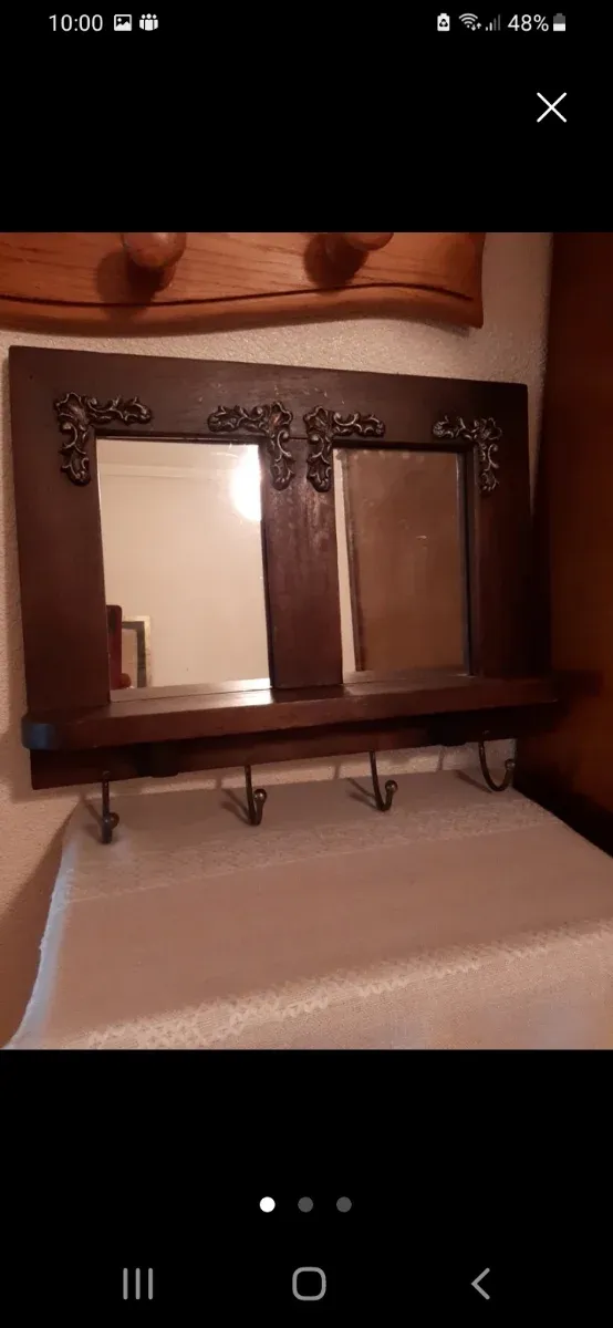 Repisa colgador con 2 espejos y ganchos