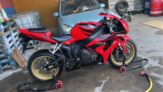 Honda CBR1000RR Fireblade finales 2007