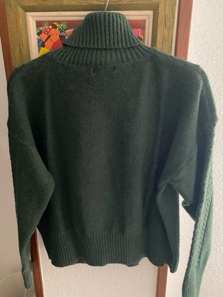 Jersey de punto cuello alto verde