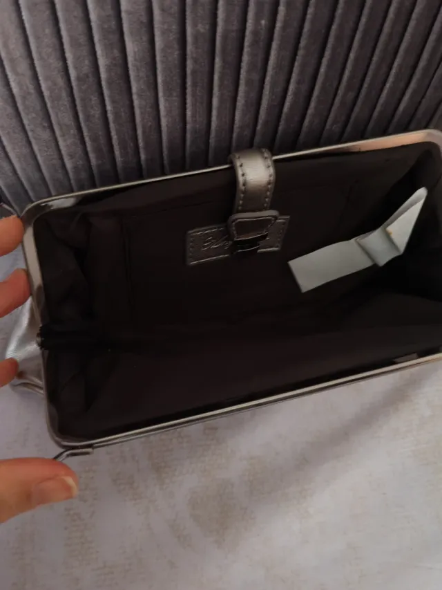 Bolso de fiesta dorado