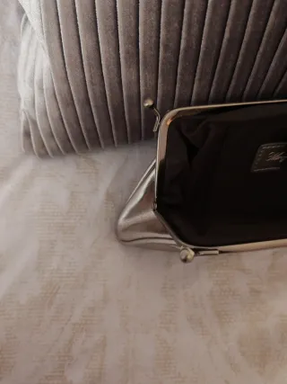 Bolso de fiesta dorado