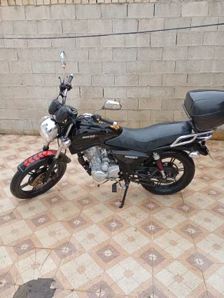 Moto 125cc Motor Hispania 2015