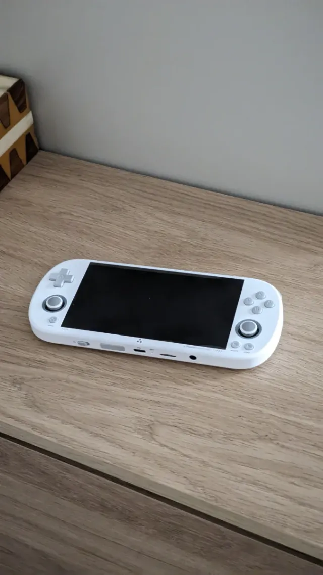 Consola Retro Trimui Smart Pro Blanca