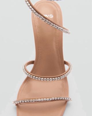 Tacones color carne, y brillantes talla 40