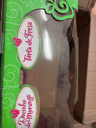 Caja Muñeca Tarta De Fresa Docinho de Morango