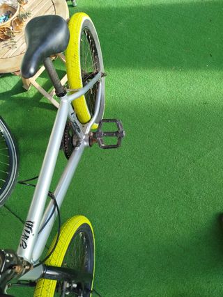Bicicleta BMX Decathlon