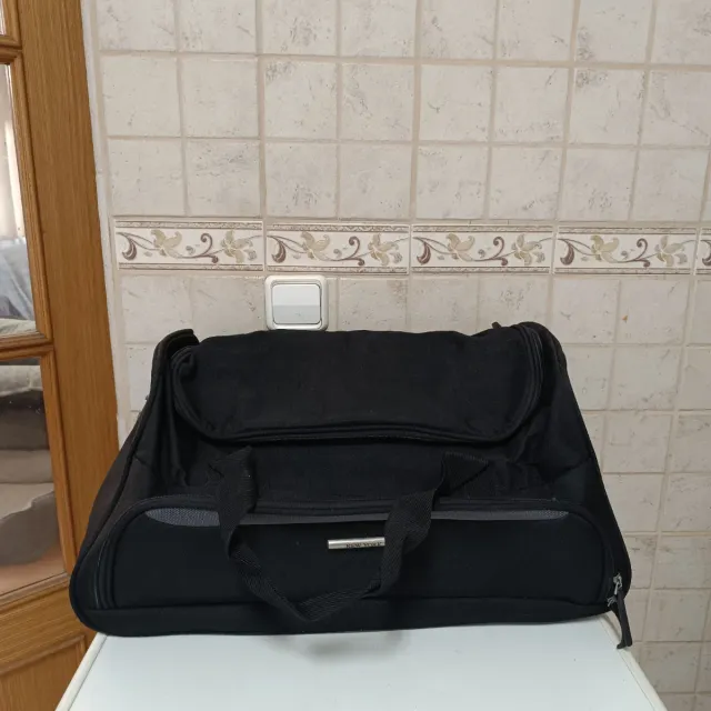 Bolsa de deporte negra